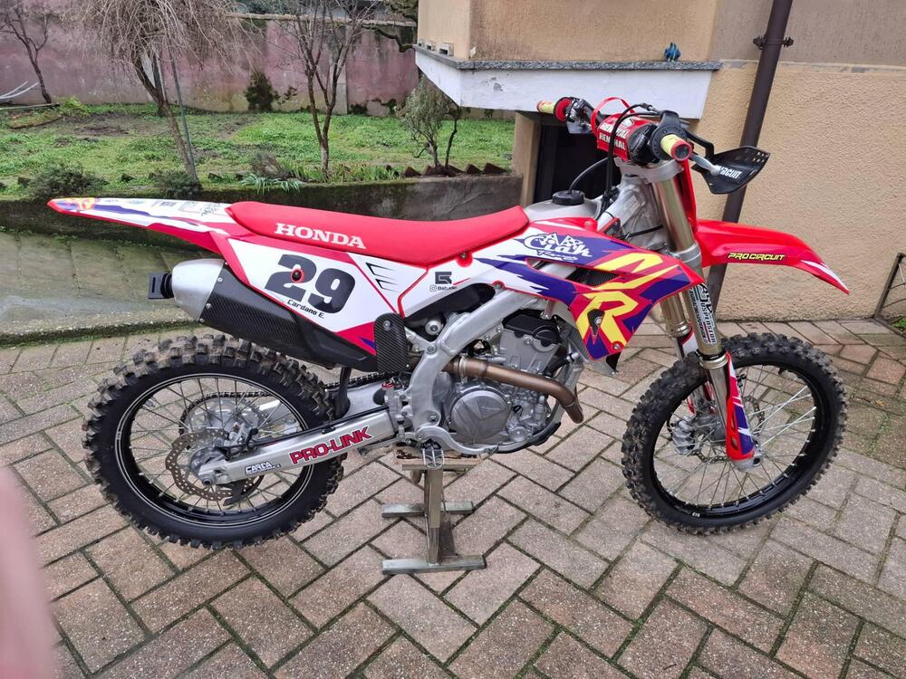 Honda CRF 250 R (2022) (2)