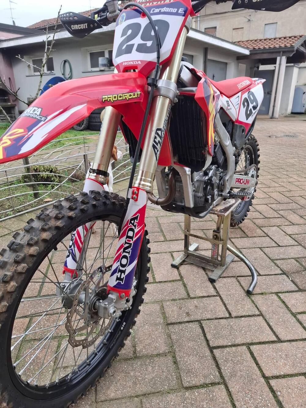Honda CRF 250 R (2022) (3)