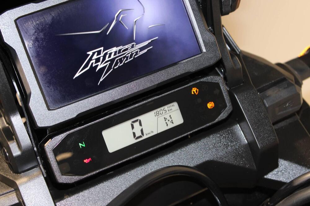 Honda Africa Twin CRF 1100L (2024 - 26) (6)