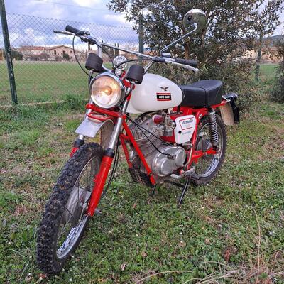 Moto Guzzi Stornello Scrambler 125 d'epoca