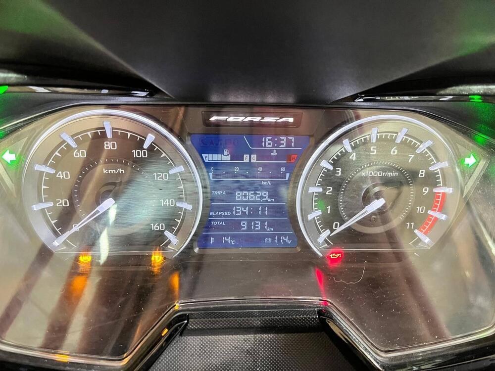 Honda Forza 350 (2022 - 24) (5)
