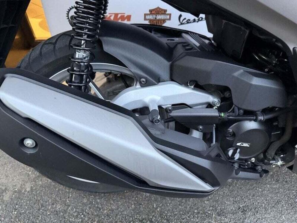 Honda SH 350 (2021 - 24) (6)