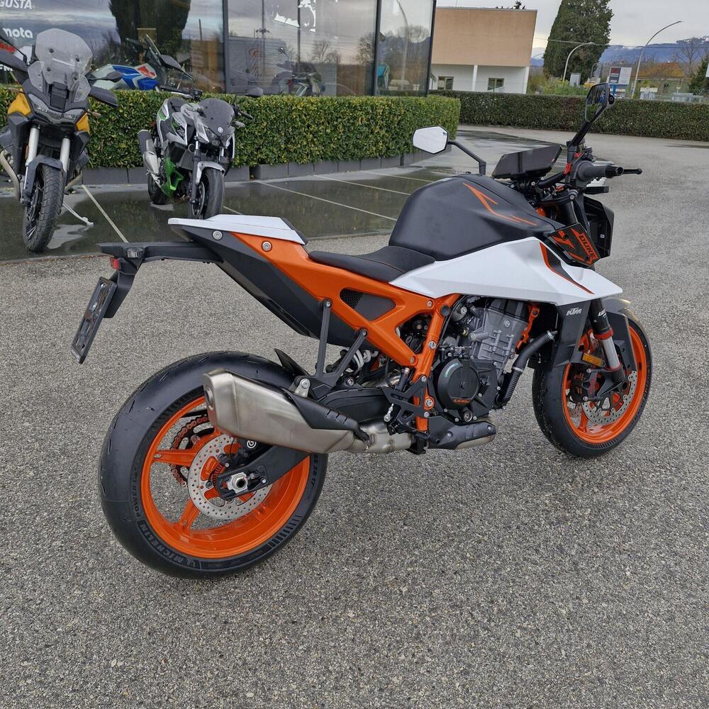 KTM 990 Duke R (2026) (7)