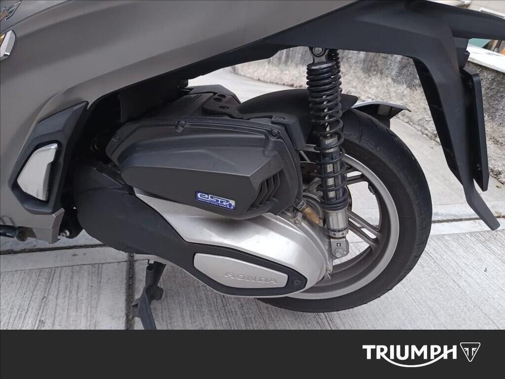 Honda SH 350 (2021 - 24) (7)