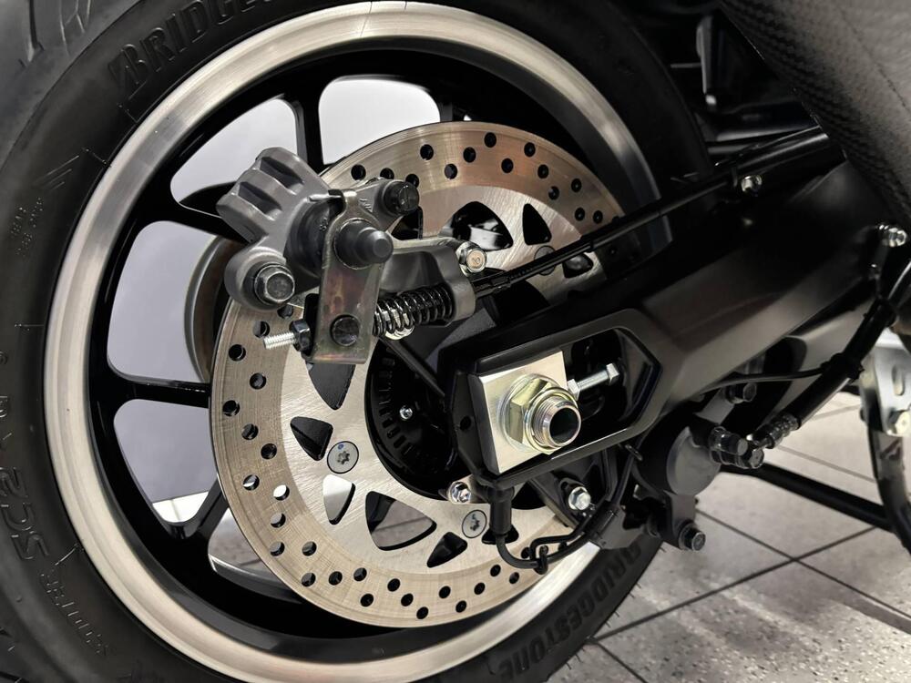 Yamaha T-Max 560 Tech Max (2025 - 26) (5)