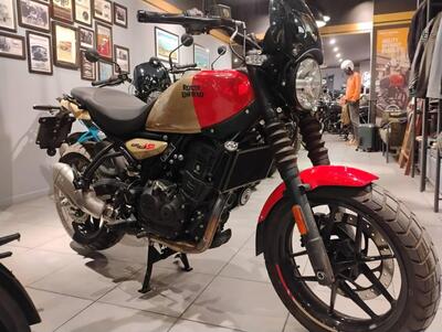 Royal Enfield Guerrilla 450 (2024 - 26) usata