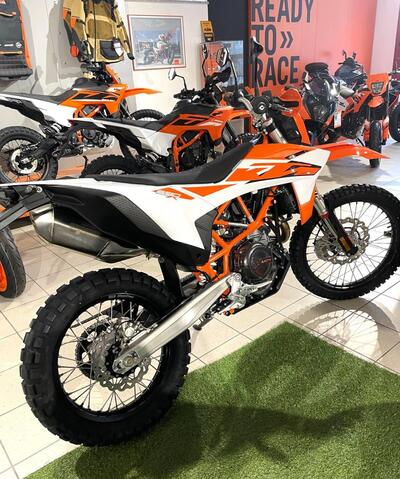 KTM 690 Enduro R (2026) nuova