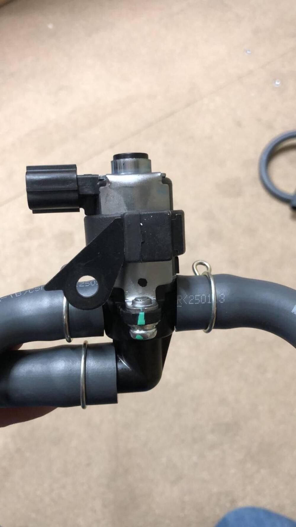 VALVOLA INIEZIONE COMPLETA PER HONDA CBR 1000 RR-R