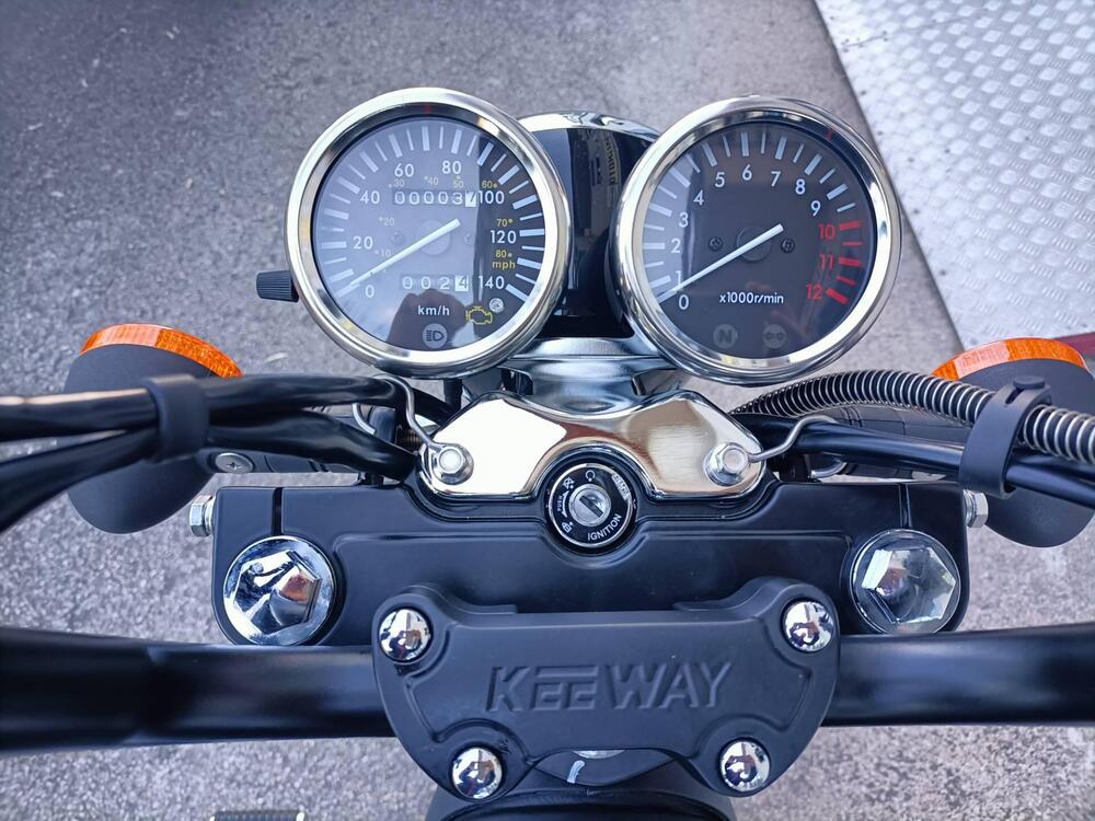 Keeway Motor Superlight 125 (2021 - 26) (7)