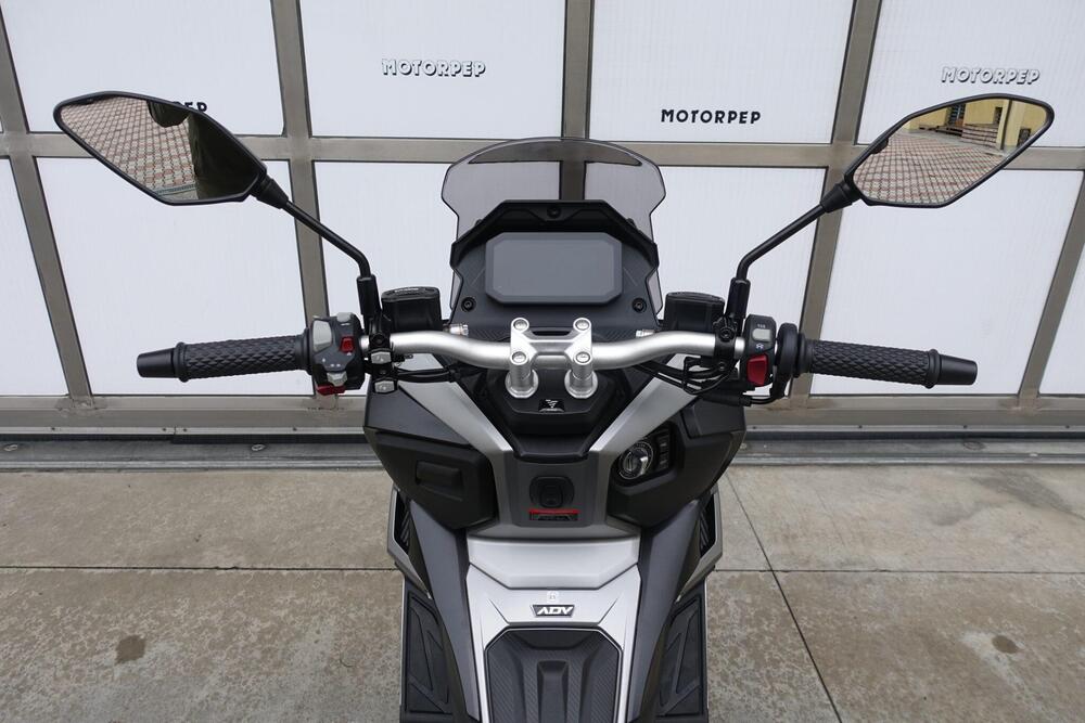 Voge Sfida SR2 ADV (2026) (4)