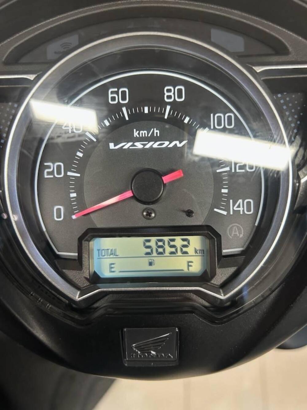 Honda Vision 110 (2021 - 24) (7)