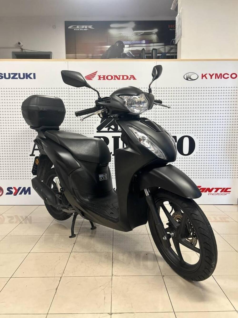 Honda Vision 110 (2021 - 24) (6)