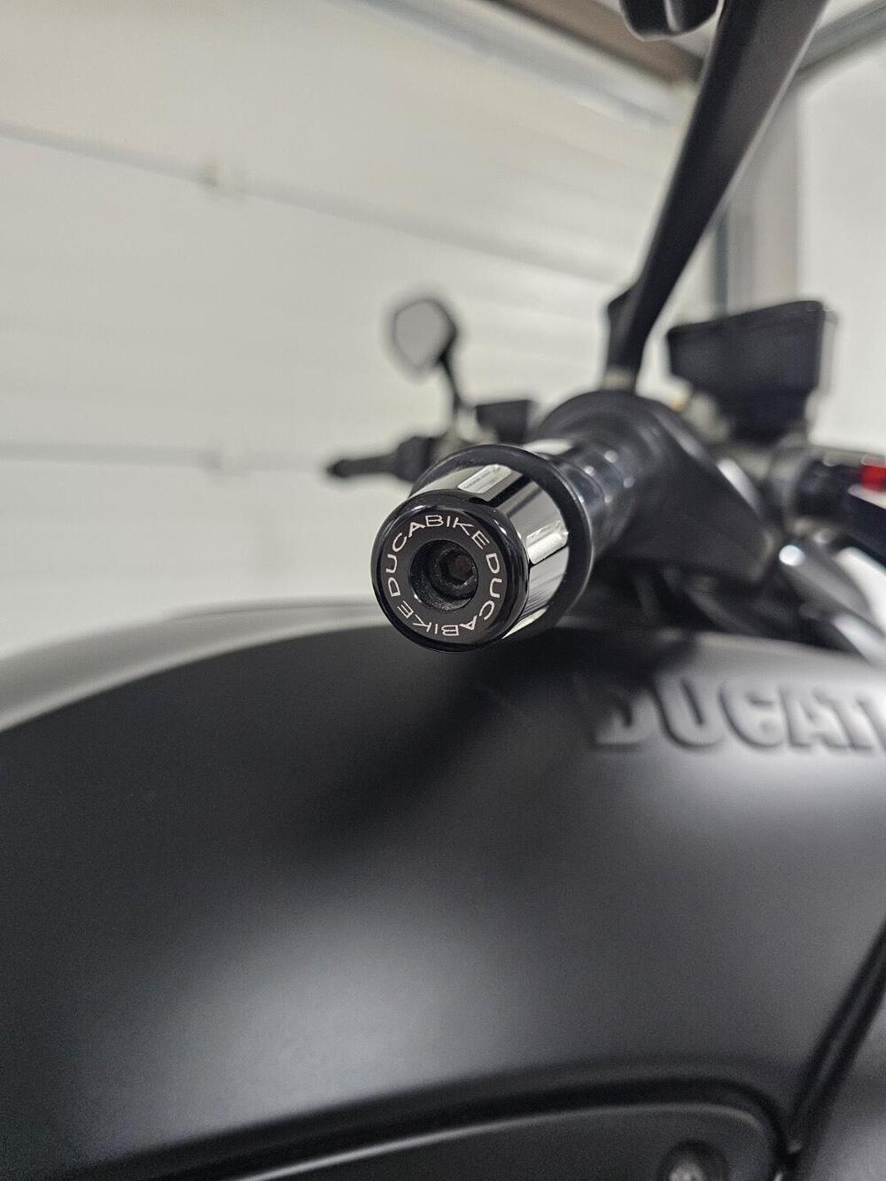 Ducati Diavel 1200 (2014 - 16) (6)