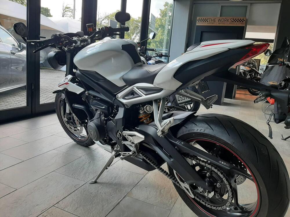 Triumph Street Triple RS (2017 - 19) (5)