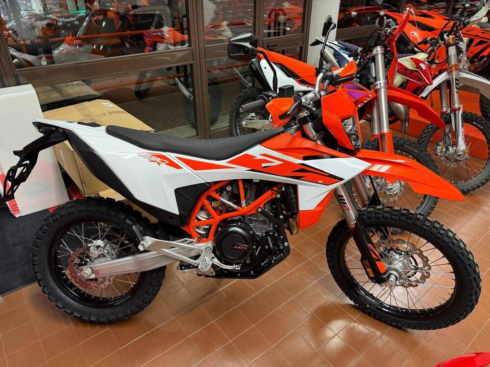 KTM 690 Enduro R (2026)