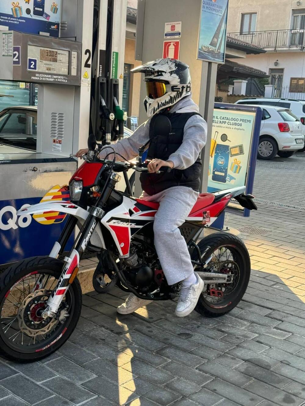 Fantic Motor XM 50 Motard Performance 2T (2021 - 22) (2)