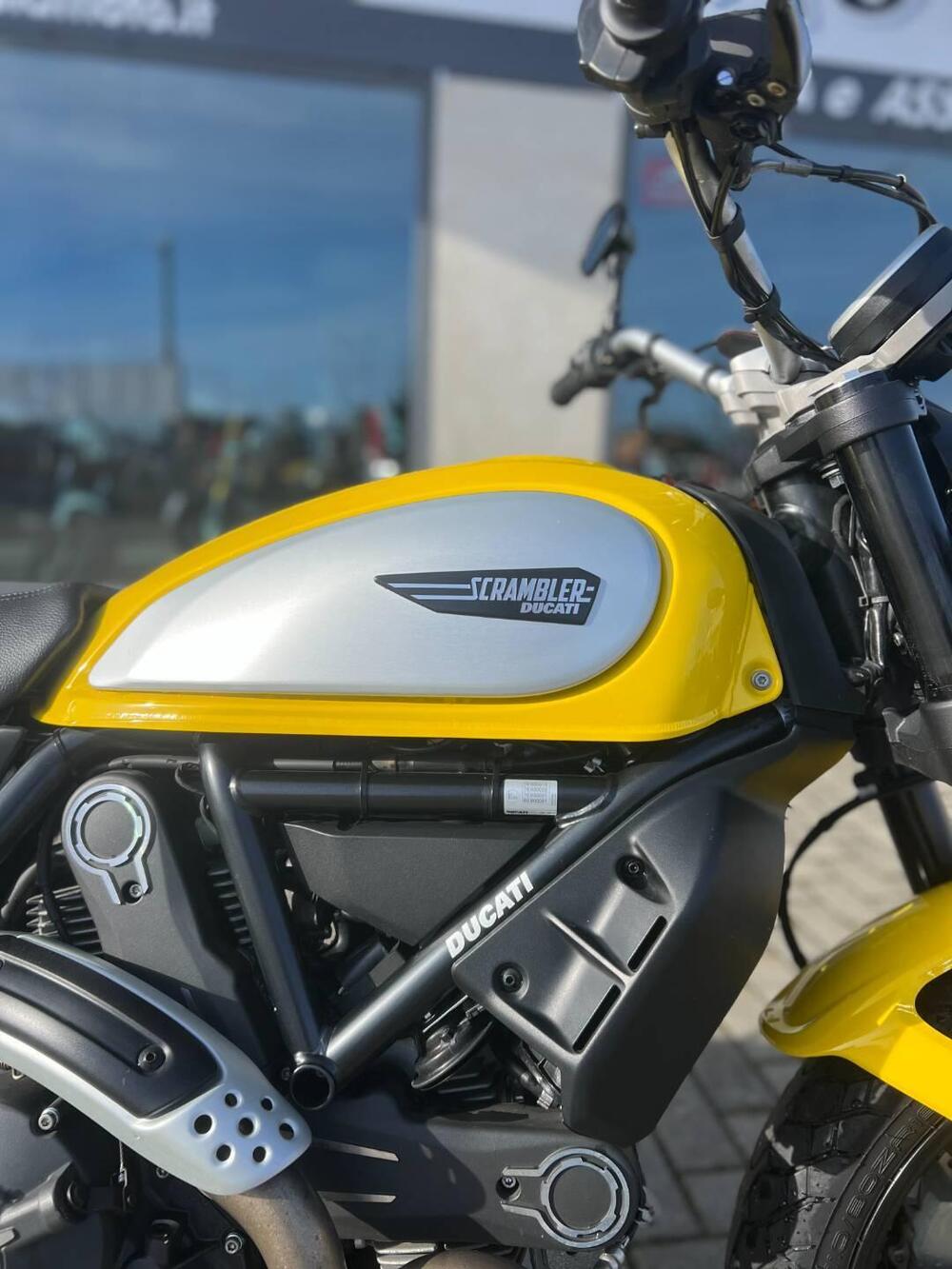 Ducati Scrambler 800 Classic (2017 - 18) (2)