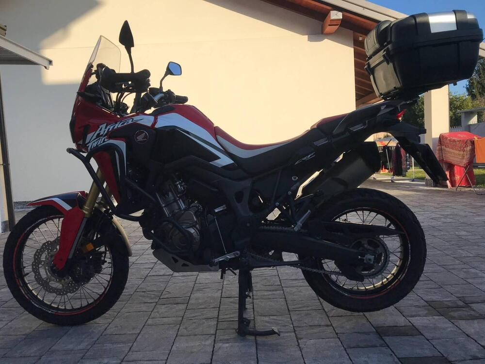 Honda Africa Twin CRF 1000L (2016 - 17) (4)