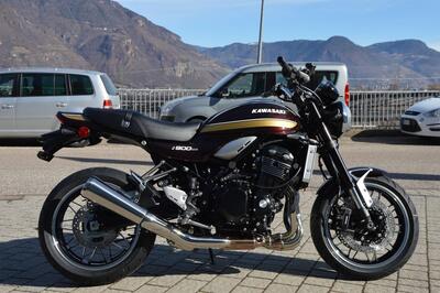 Kawasaki Z 900 RS (2026) nuova