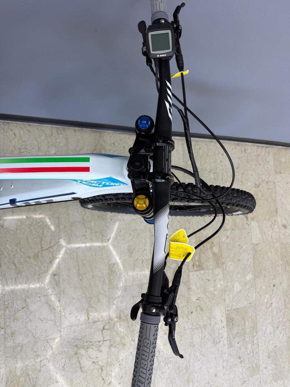 Tm Moto Sinfonia 22 RR (2022 - 25) (5)