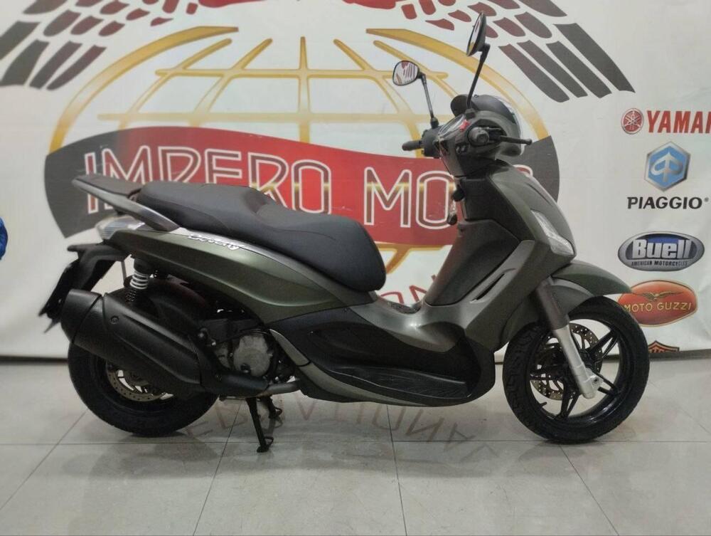 Piaggio Beverly 350 S ABS (2019 - 20) (2)