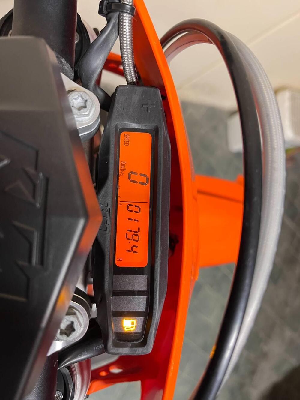 KTM 250 EXC E (2017) (6)