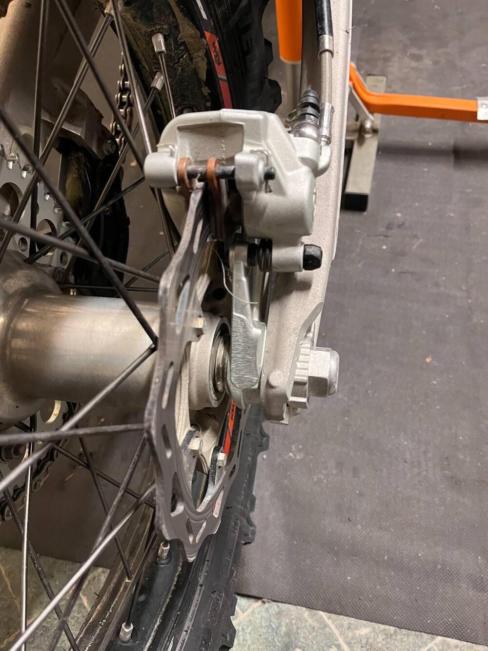 KTM 250 EXC E (2017) (19)