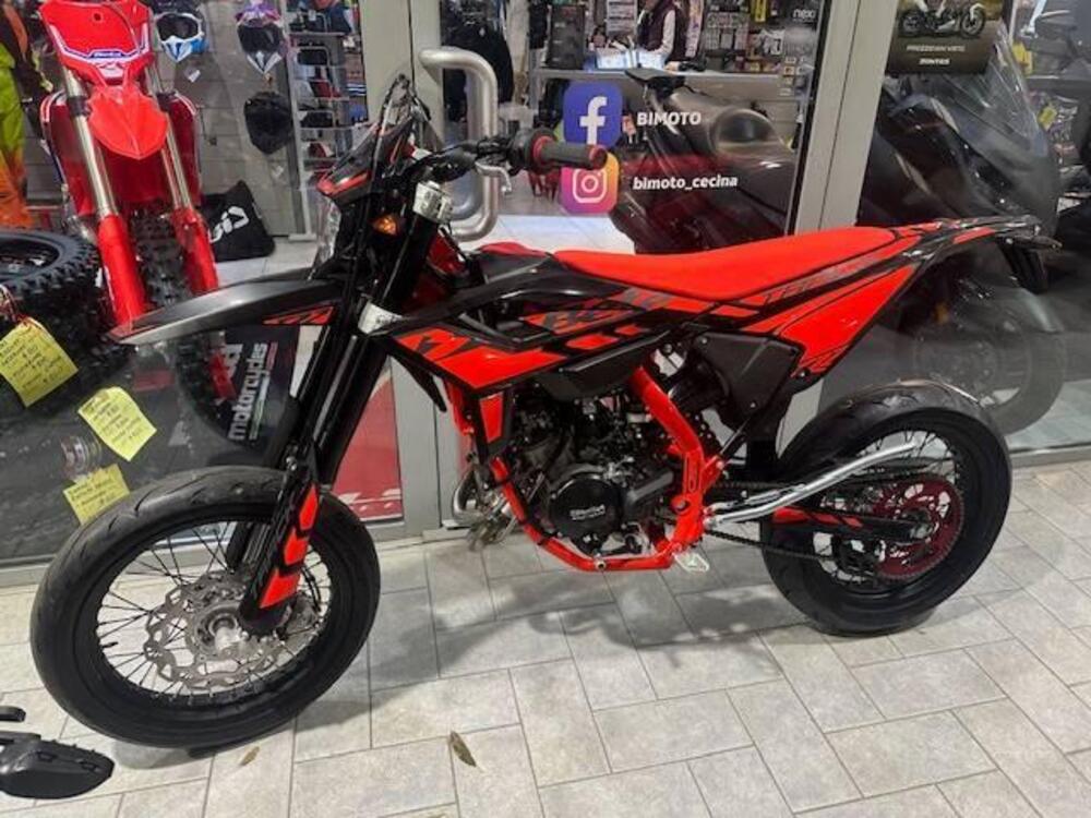 Betamotor RR 50 Motard Track (2021 - 26) (2)
