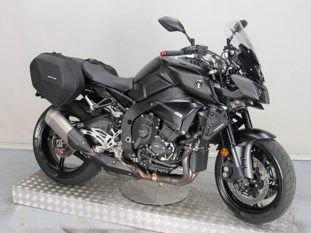 Yamaha MT-10 (2017 - 20) (9)