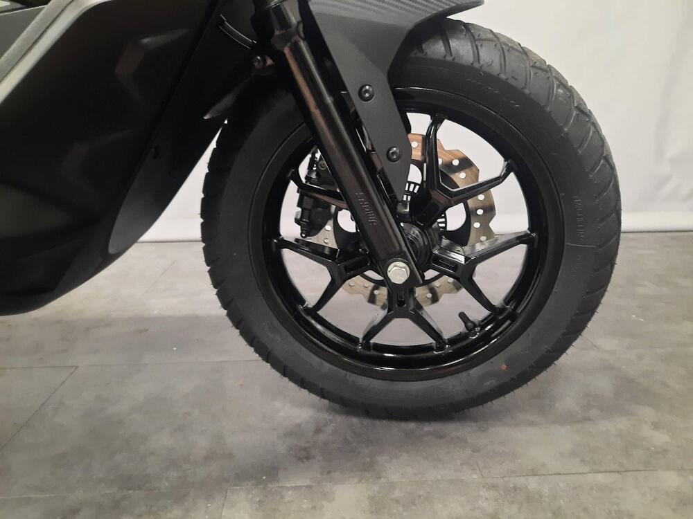 Aprilia SR GT 200 (2025 - 26) (8)