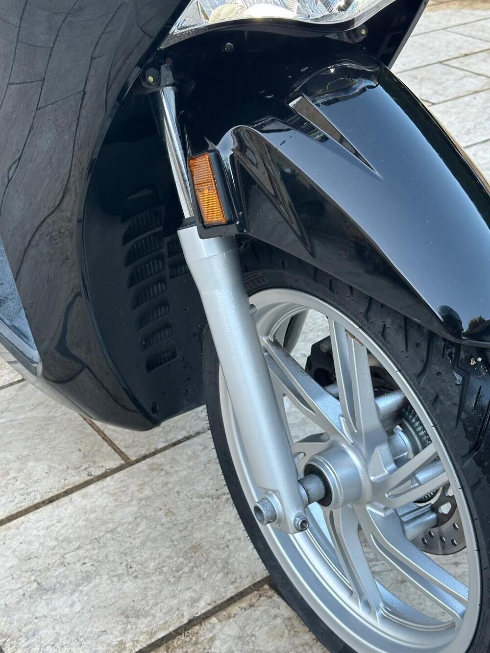 Honda SH 350 (2021 - 24) (14)