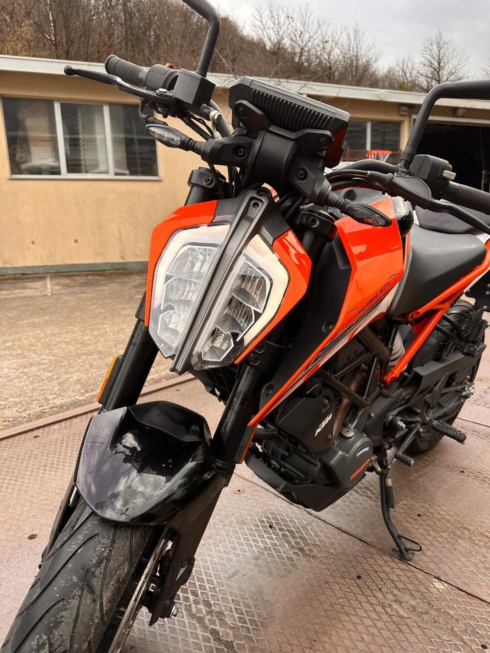 KTM 125 Duke ABS (2017 - 20) (2)