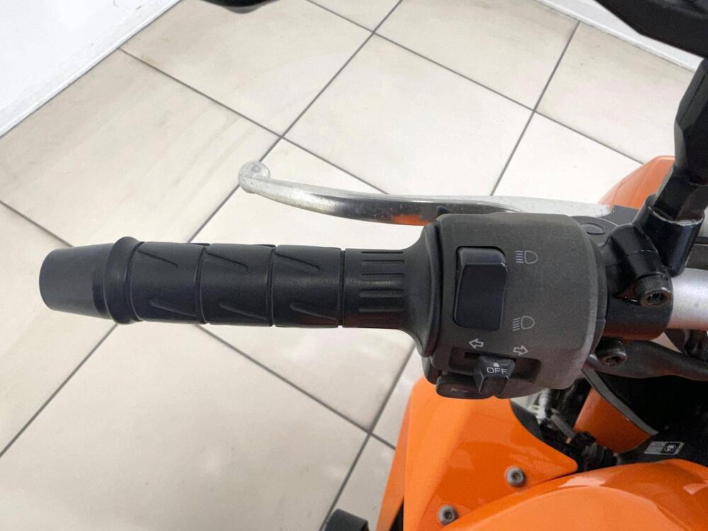 Kawasaki Z 1000 (2007 - 09) (10)