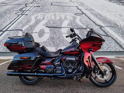 Harley-Davidson CVO Road Glide Limited (2022) usata