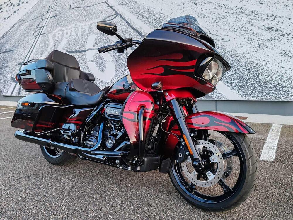 Harley-Davidson CVO Road Glide Limited (2022) (4)