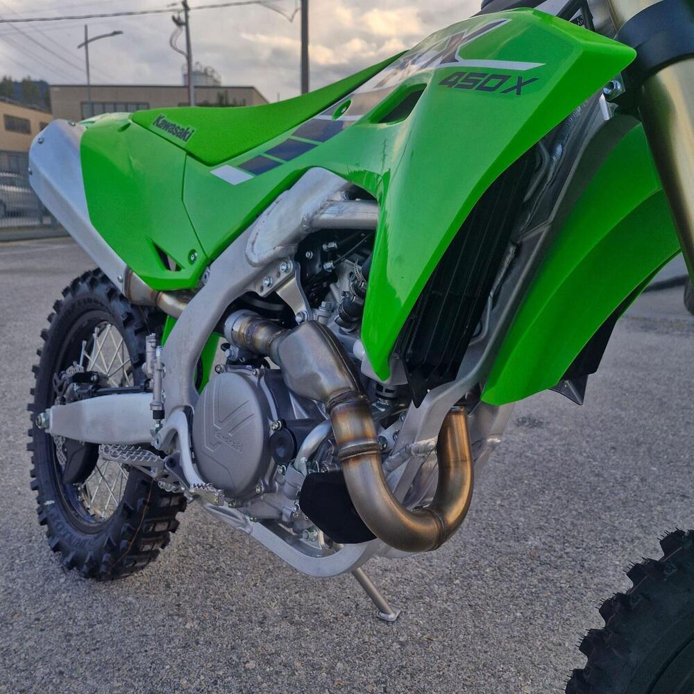 Kawasaki KX 450 (2025) (12)