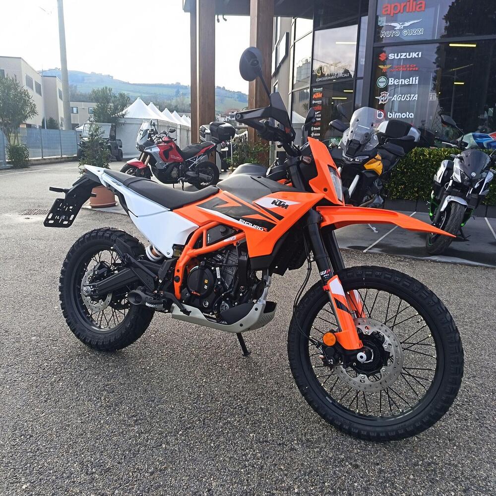KTM 125 Enduro R (2025 - 26) (3)