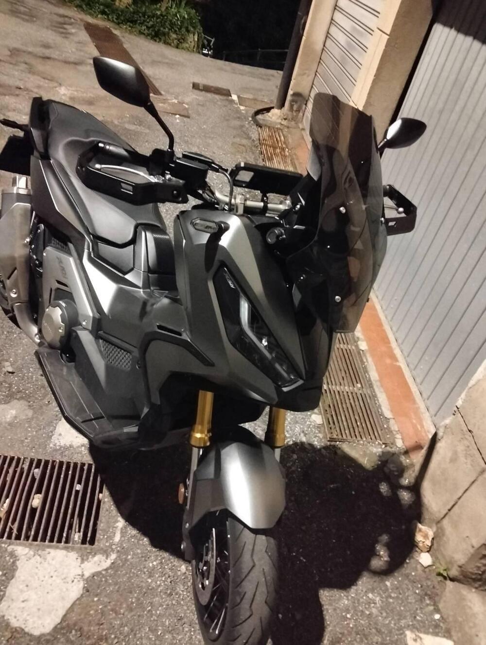 Honda X-ADV 750 DCT (2021 - 24) (4)