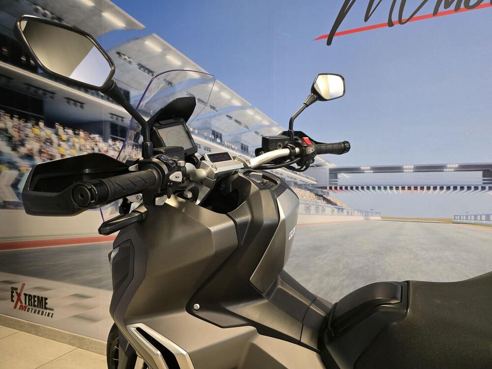Honda X-ADV 750 (2017) (10)