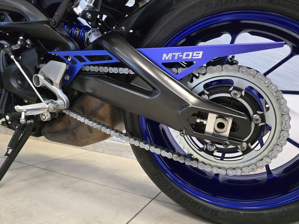 Yamaha MT-09 ABS (2016) (10)