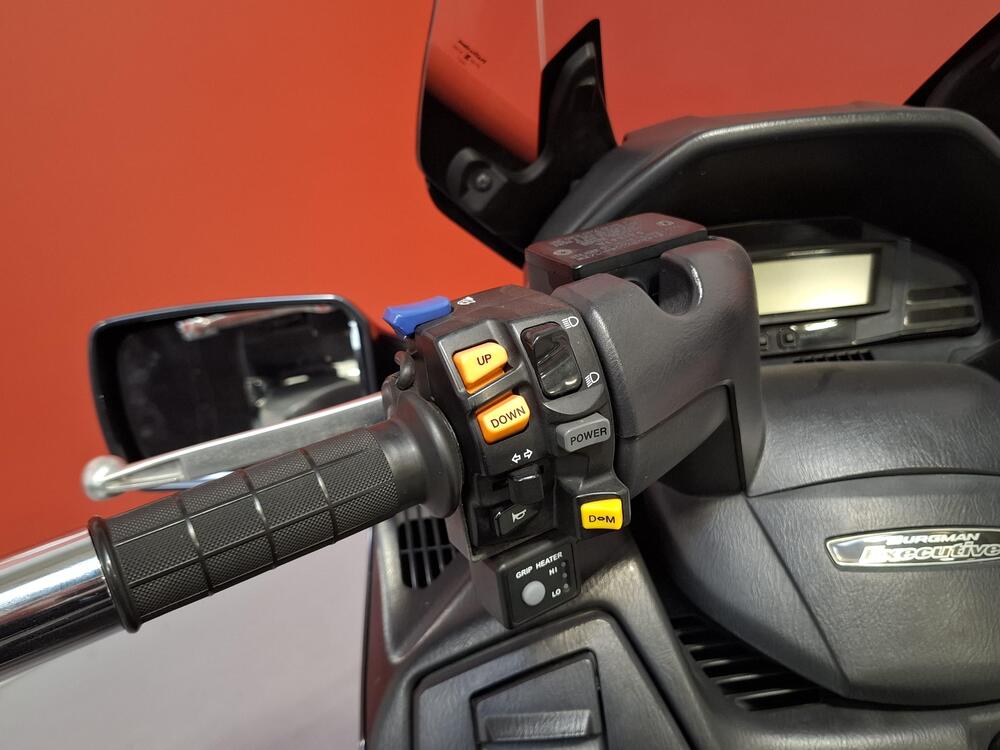 Suzuki Burgman AN 650 Executive ABS (2006 - 12) (6)