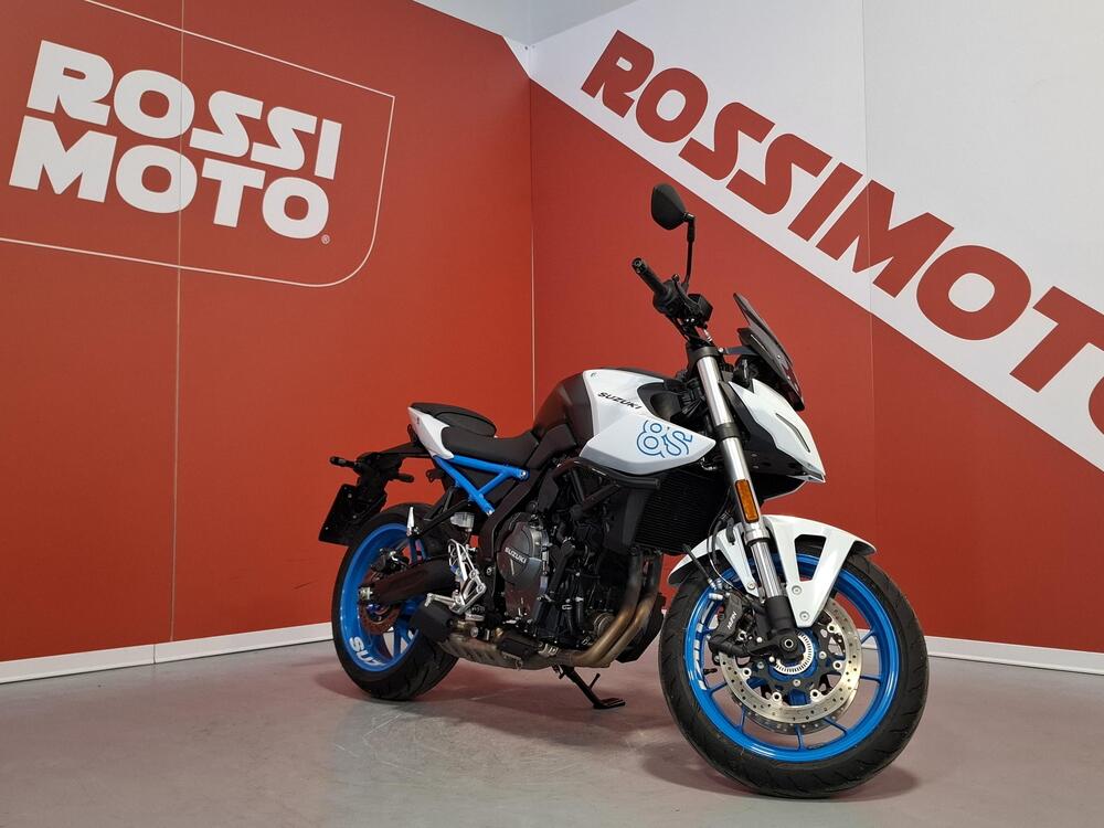 Suzuki GSX-8S (2023 - 24)