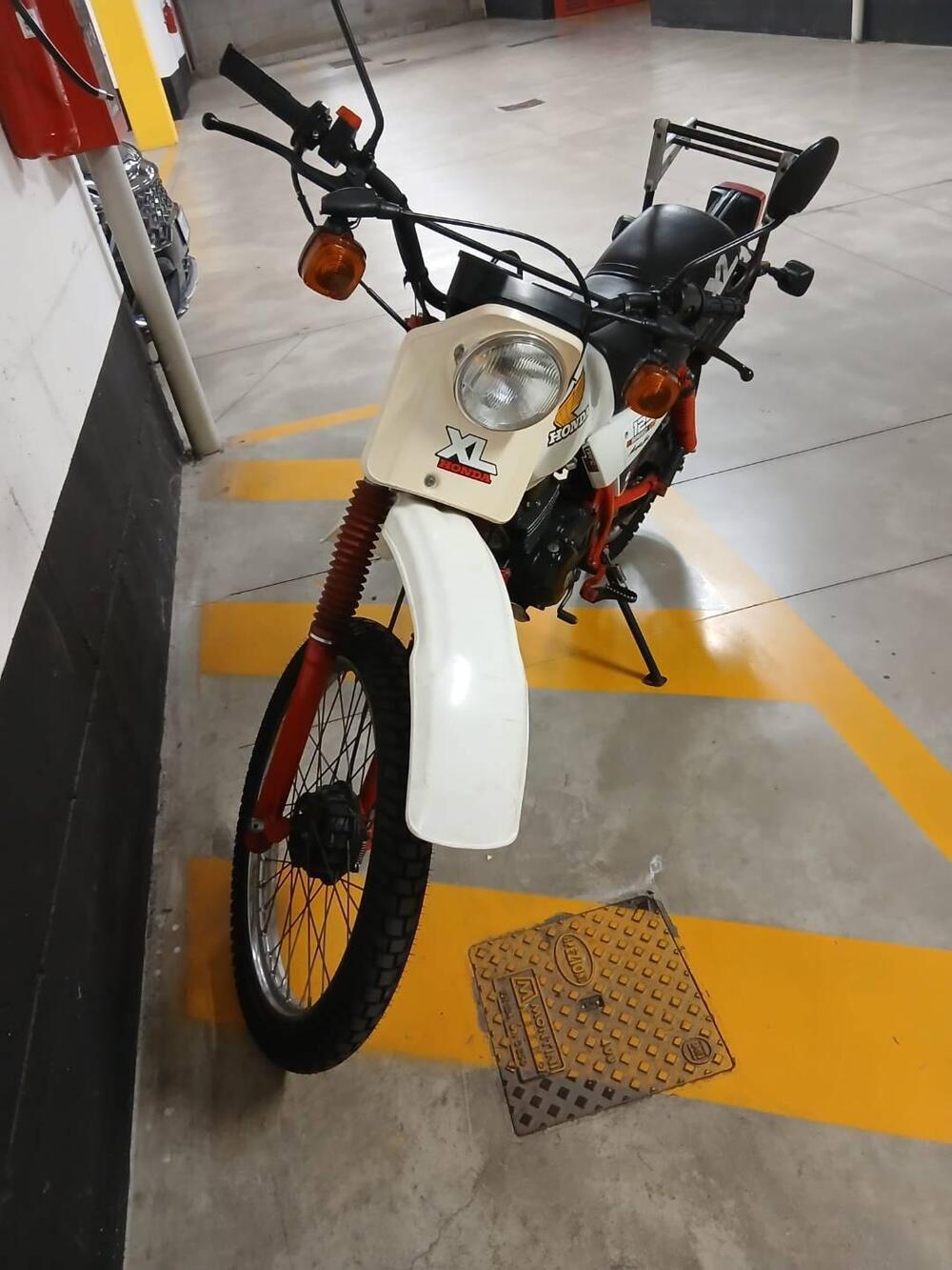 Honda XL  (8)