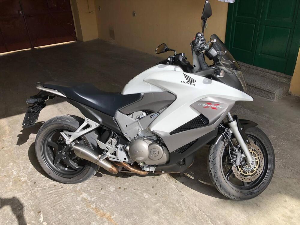 Honda Crossrunner ABS (2010 - 14) (2)