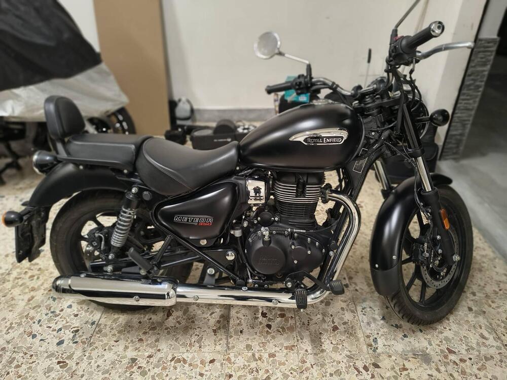 Royal Enfield Meteor 350 (2021 - 26) (2)