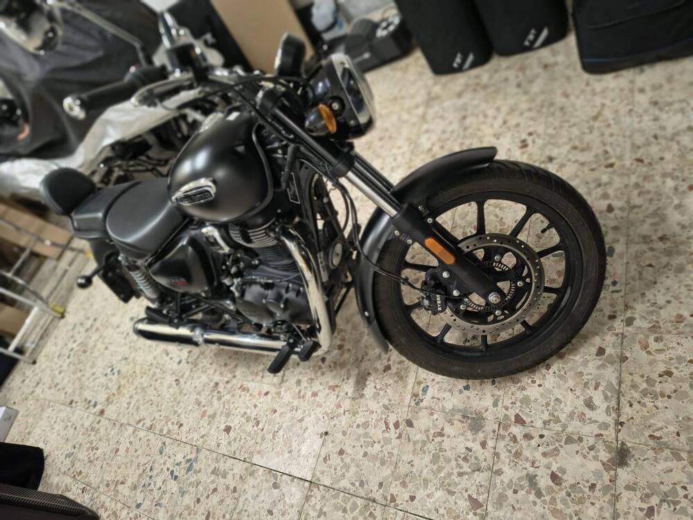 Royal Enfield Meteor 350 (2021 - 26) (3)