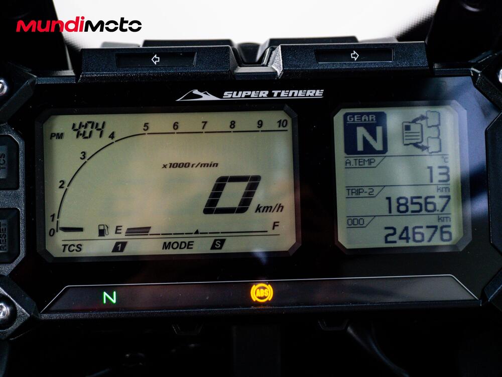 Yamaha XT1200Z Super Ténéré First Edition (2010 - 11) (12)