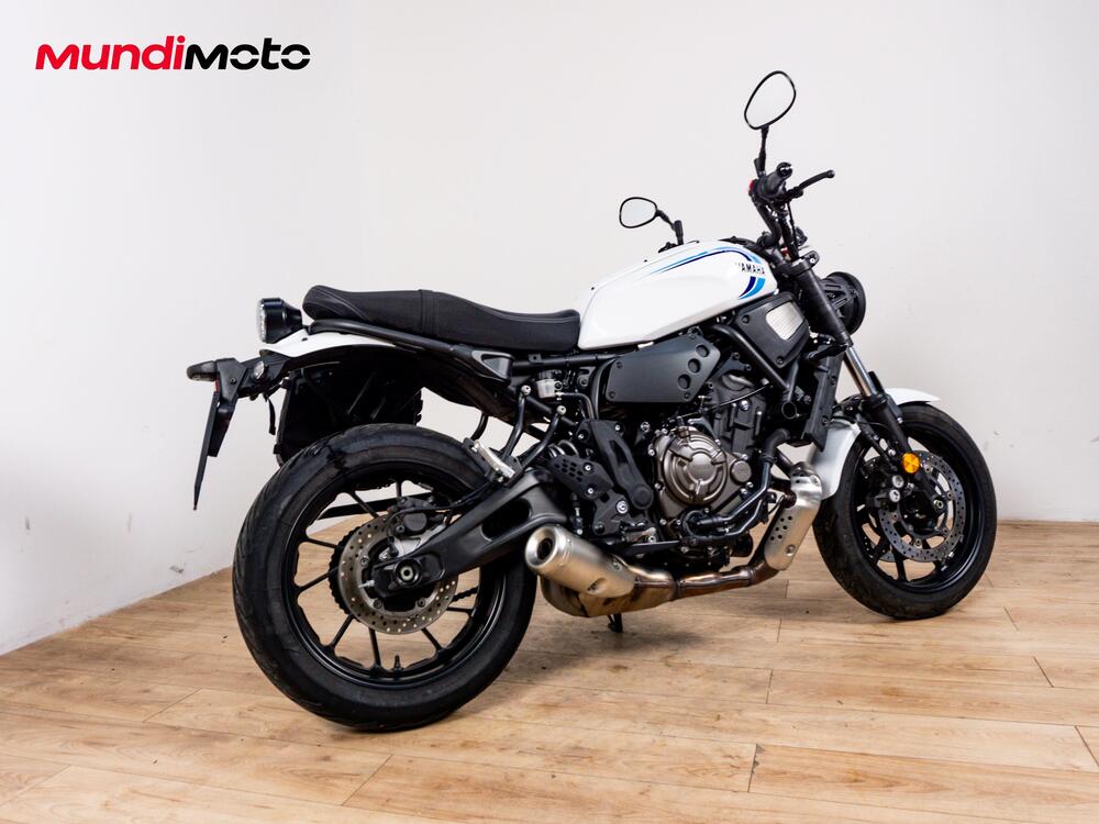 Yamaha XSR 700 (2022 - 26) (3)