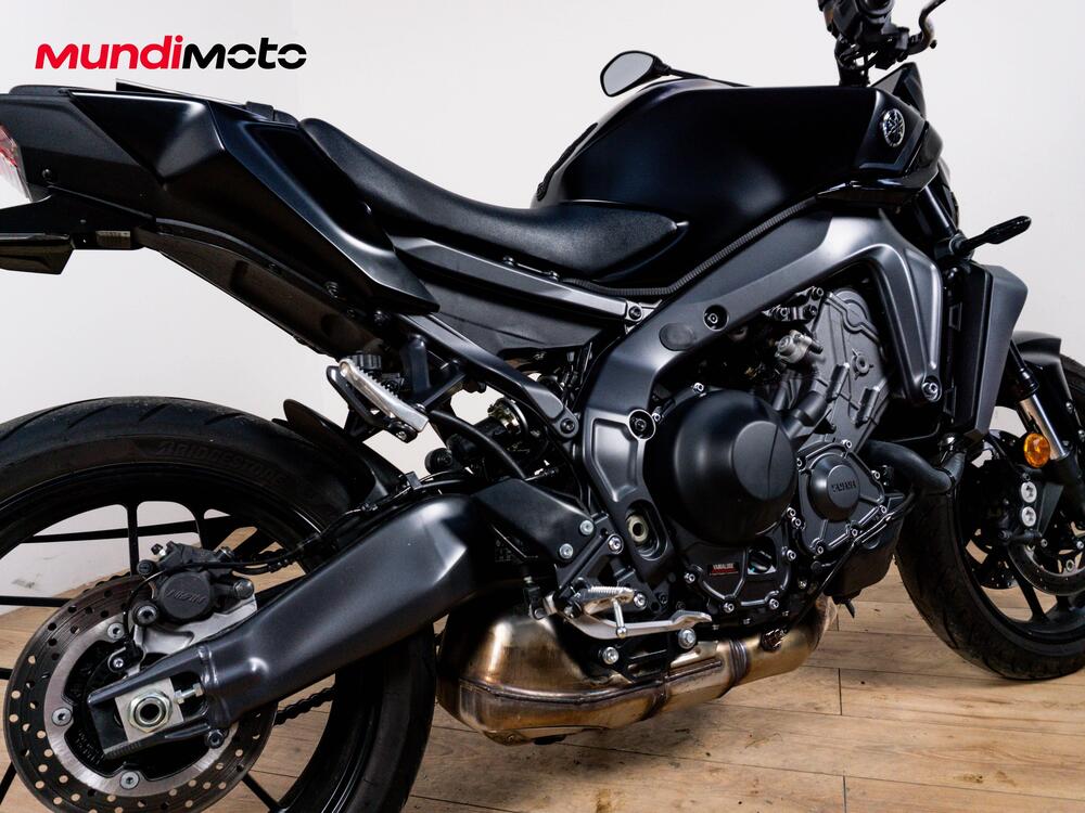 Yamaha MT-09 (2024 - 26) (4)