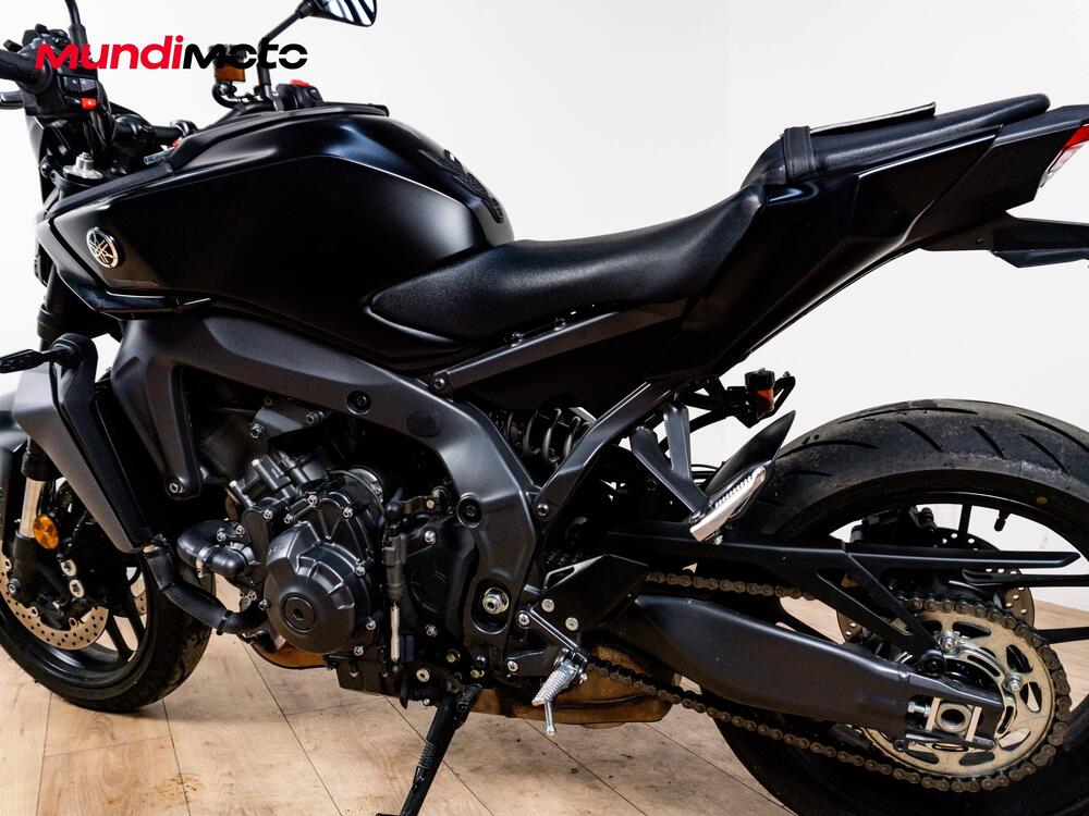 Yamaha MT-09 (2024 - 26) (10)